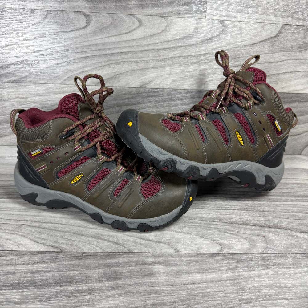 KEEN Women's 6.5 Waterproof Hiking Shoes Brown Burgundy Leather Trail Sneakers